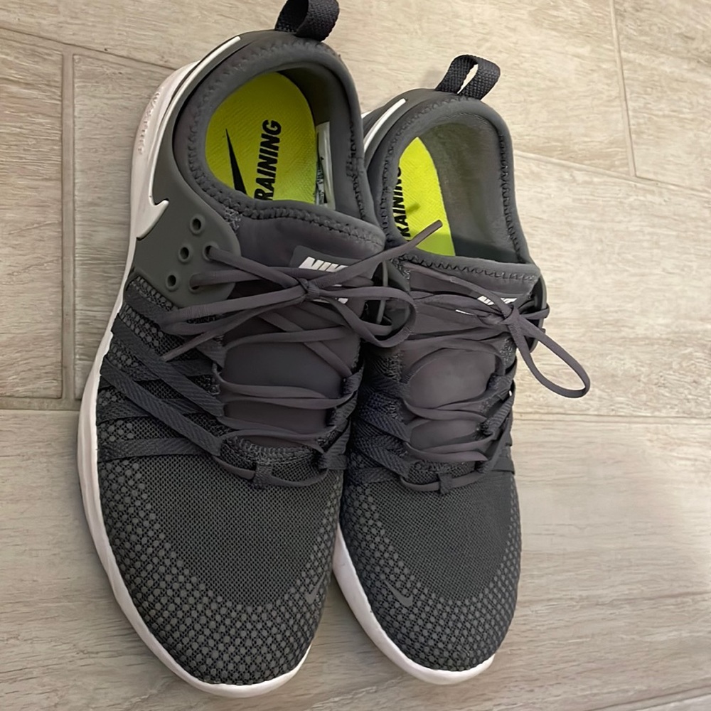 Nike Free women’s shoes